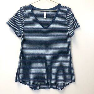 5/$20 Lularoe v-neck striped‎ t-shirt